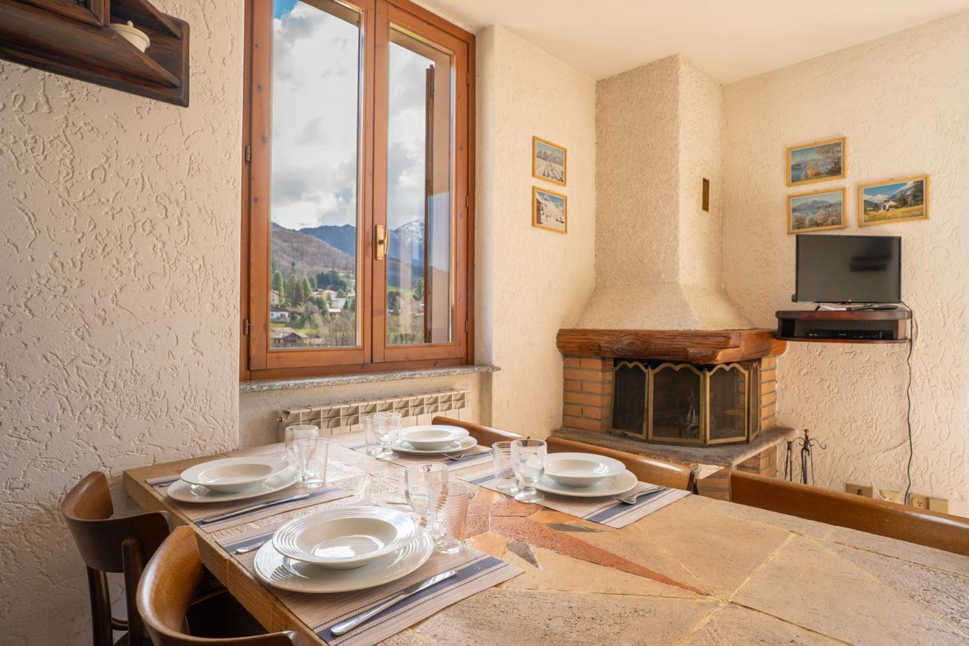 Mountain Lodging With Fireplace And Mountain View Barzio Exteriör bild