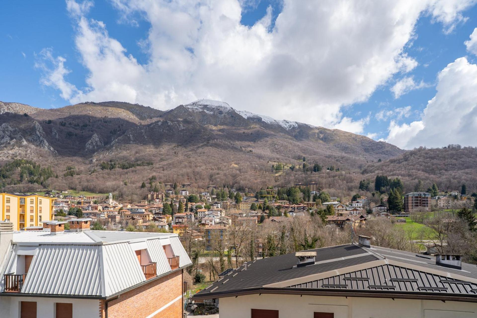 Mountain Lodging With Fireplace And Mountain View Barzio Exteriör bild