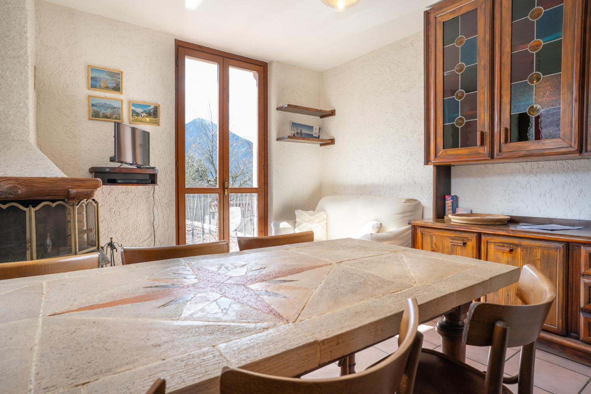 Mountain Lodging With Fireplace And Mountain View Barzio Exteriör bild